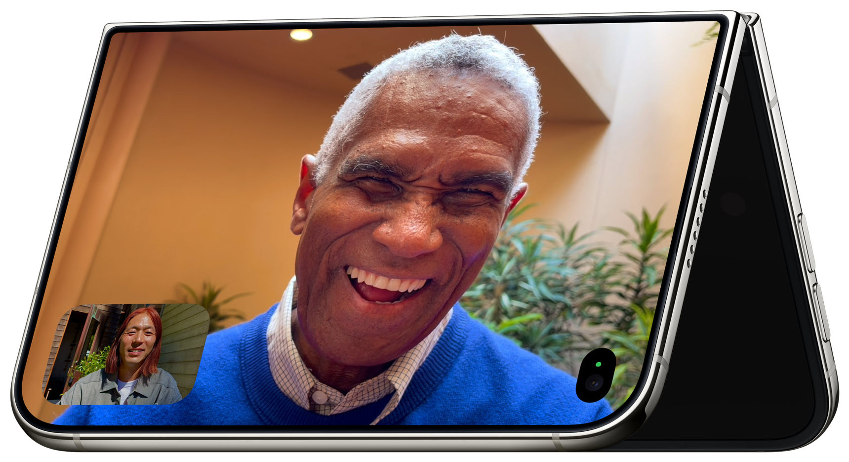 Dual Fusion Camera — FaceTime Spatial Video